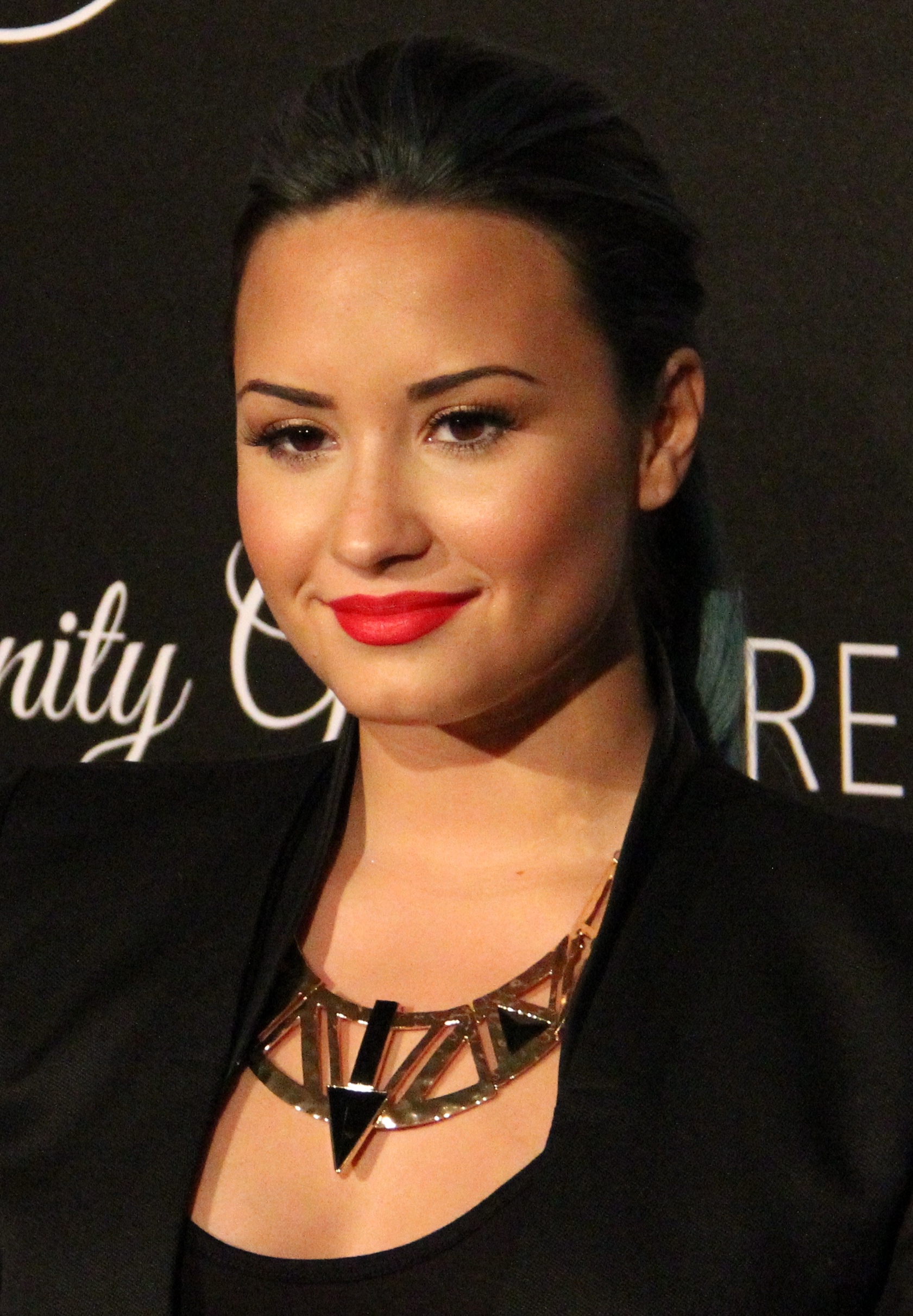 Demi Lovato, celebrity in eating disorder recovery