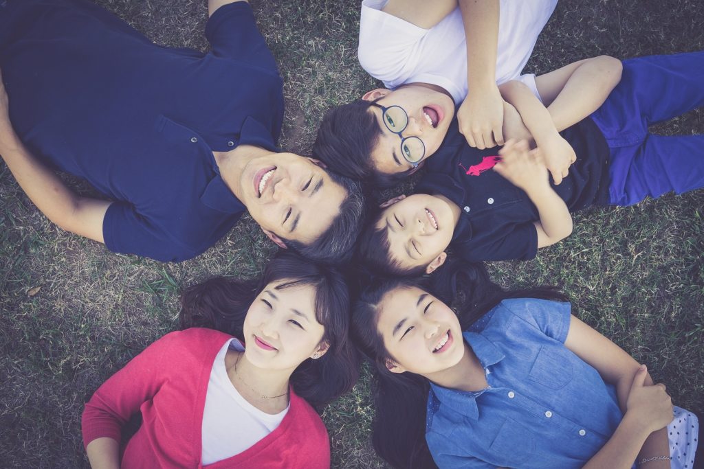 Family with great emotional health due to family dinners